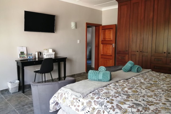 Room 21 of 111
