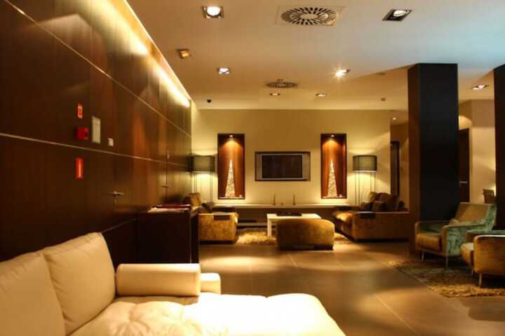 Hotel Interior 8 of 59