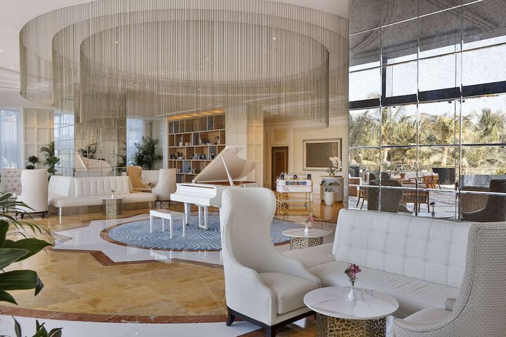 Guest Lobby