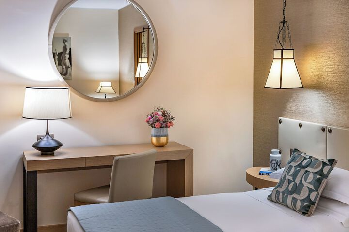 Room 32 of 134