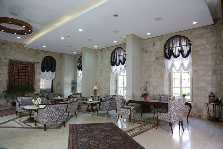 Hotel Lobby