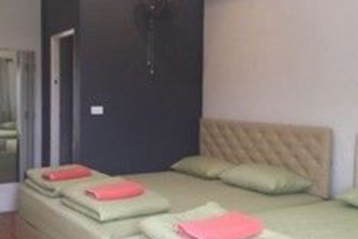 Room 22 of 27