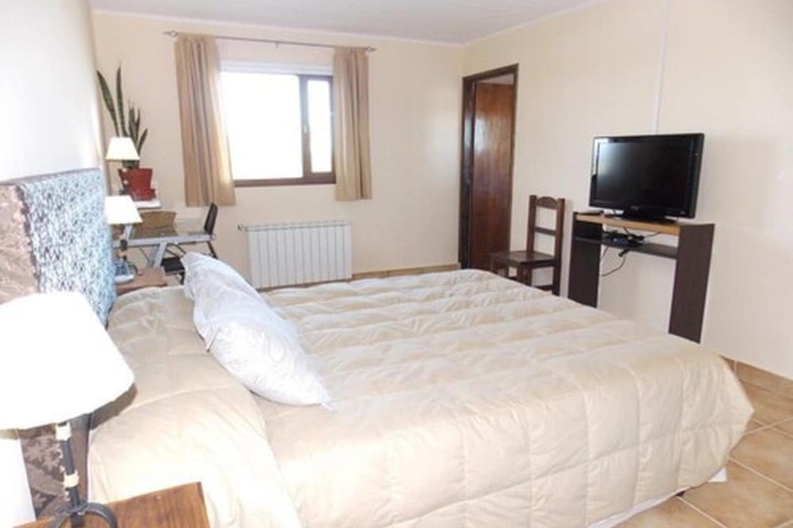 Room 9 of 29