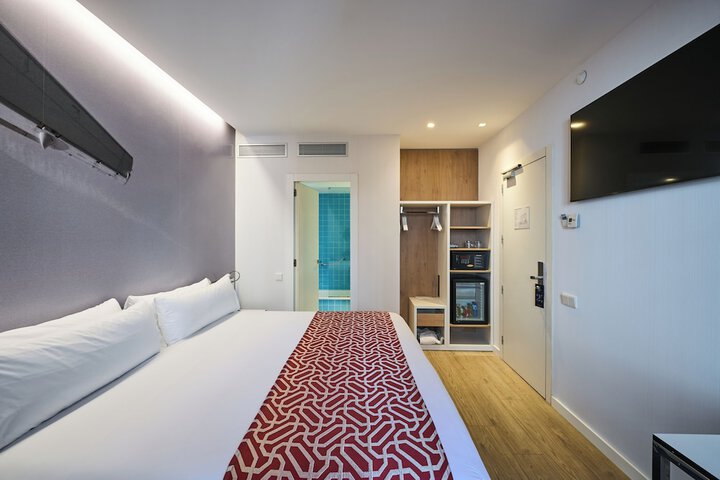 Room 22 of 57