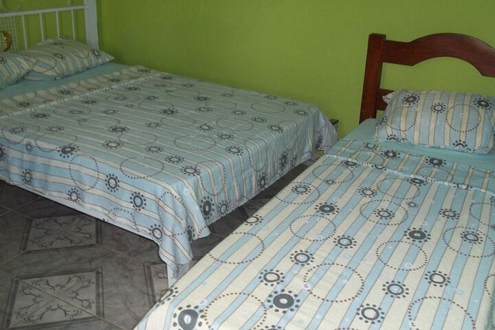 Room 13 of 23