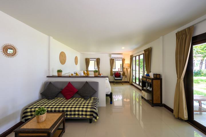 Room 106 of 200