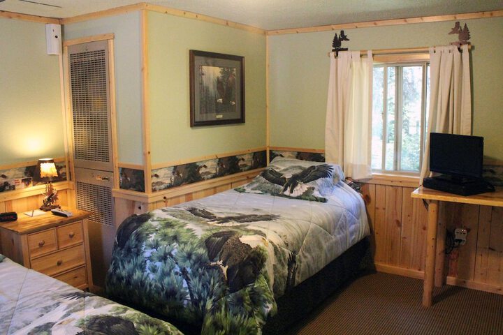 Room 2 of 60