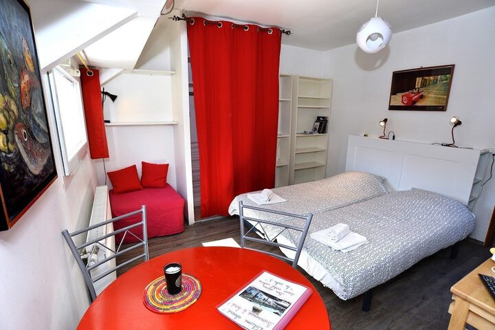Room 18 of 51