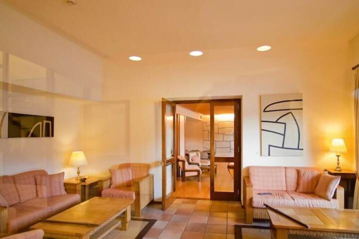 Room 10 of 45