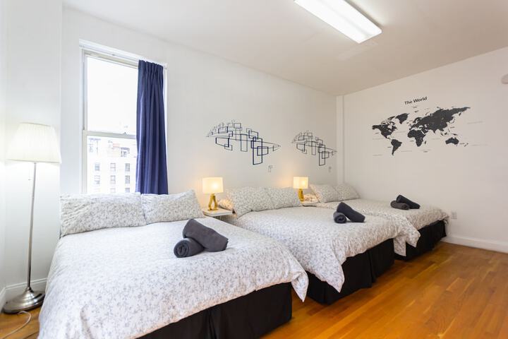 Room 9 of 125