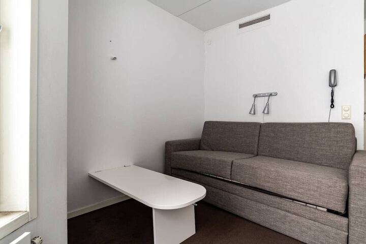 Room 134 of 865