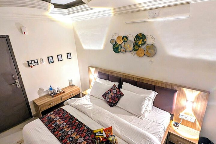 Room 5 of 22