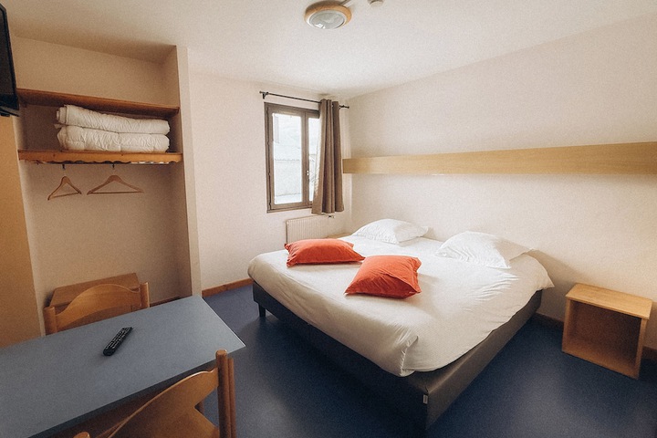 Room 37 of 115