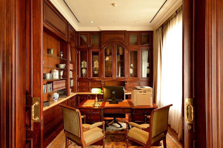 Room 35 of 74