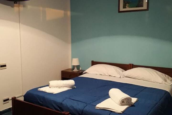 Room 5 of 41