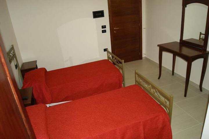 Room 18 of 27