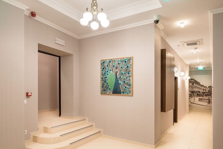 Ballroom/Hall 46 of 54