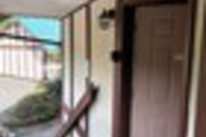 Hotel 374 of 390