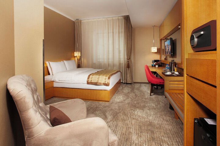 Room 19 of 63