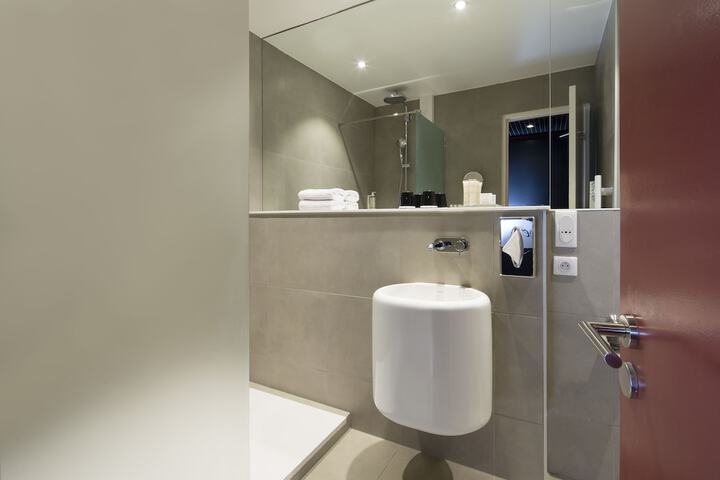 Bath Interior