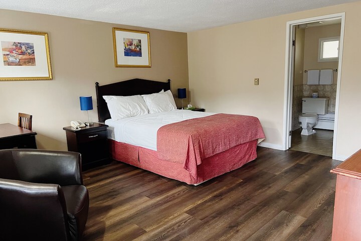 Room 70 of 151