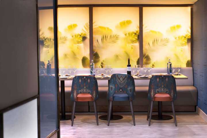 Breakfast area