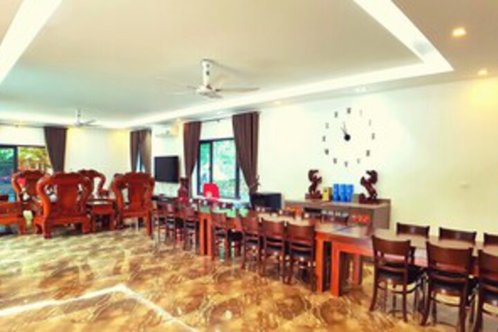 Room 14 of 23