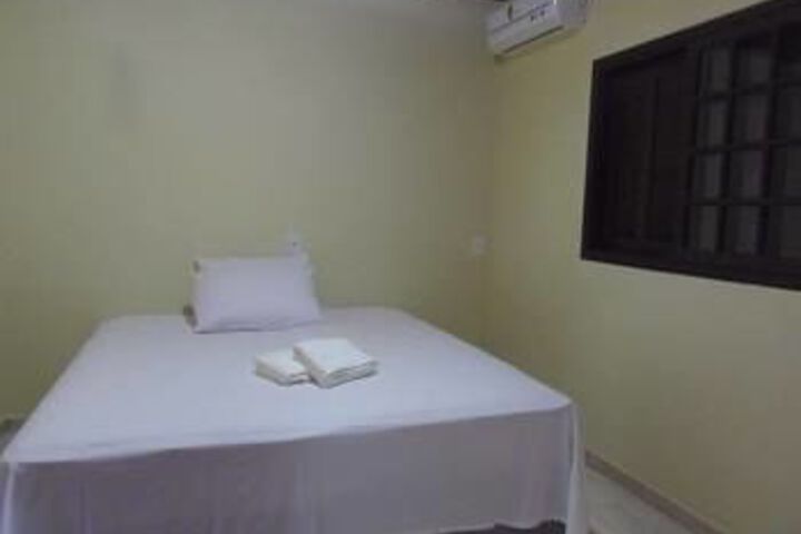 Room 10 of 15