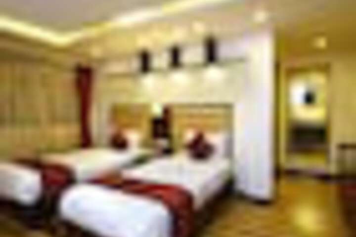 Room 119 of 339