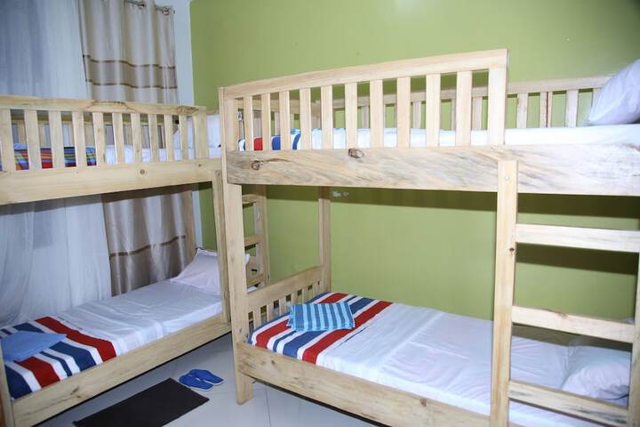 Room 7 of 17