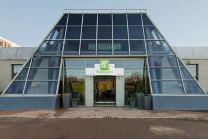 Exterior of Holiday Inn Aberdeen - Exhibition Centre