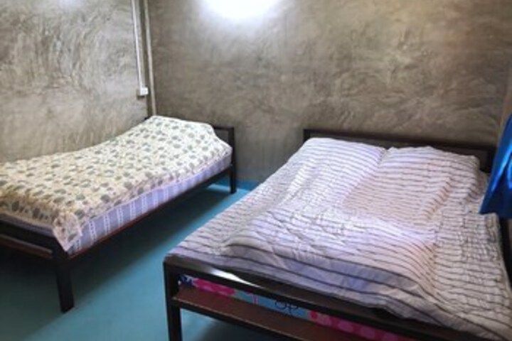Room 21 of 26