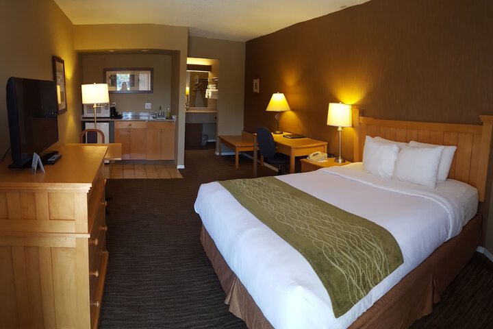 Room 5 of 78