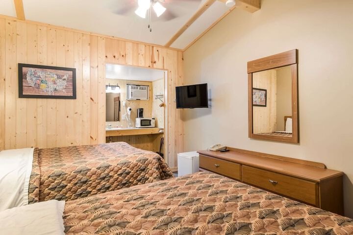 Room 14 of 48