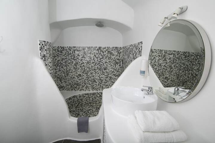 Room 40 of 52