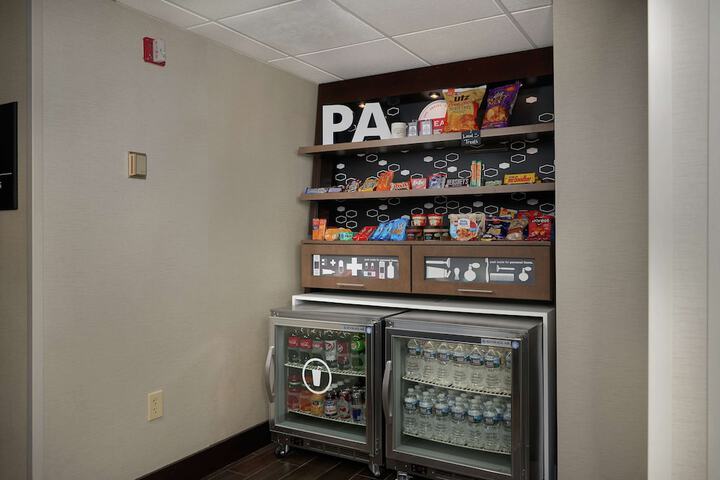 Snack bar