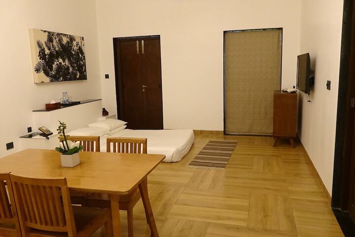 Room 11 of 45