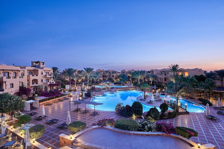 Pool Hotel