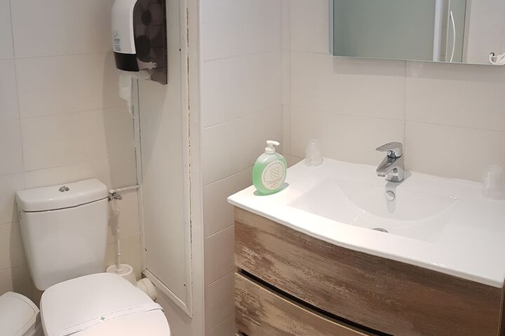 Room 20 of 38