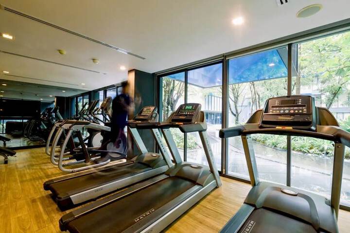 Health and Fitness 99 of 107