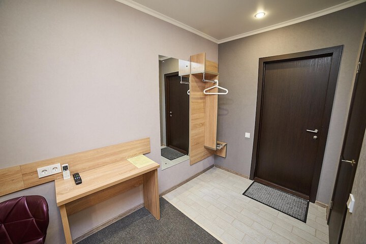 Room 17 of 54