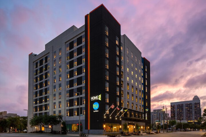 Home2 Suites by Hilton Houston Downtown Convention Center in Houston, TX