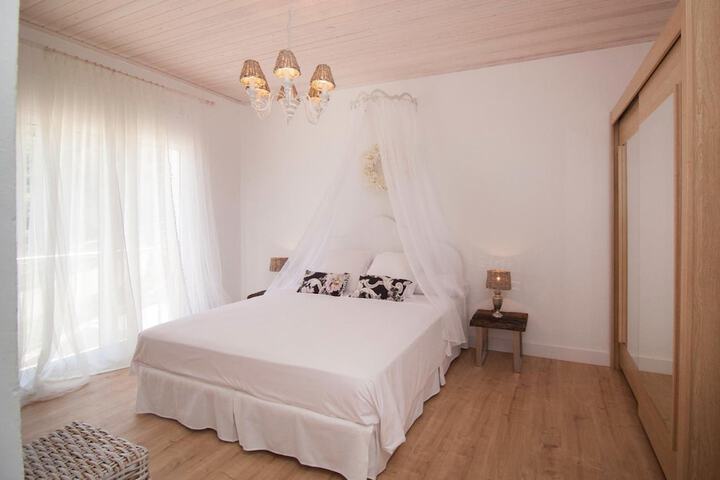 Room 9 of 58