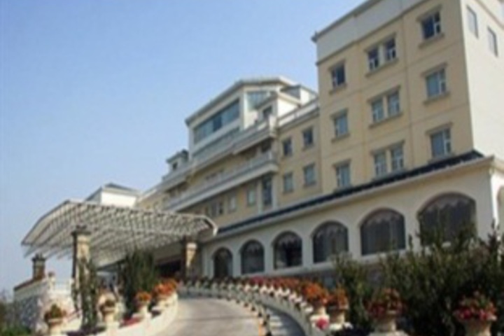 Hotel 2 of 13