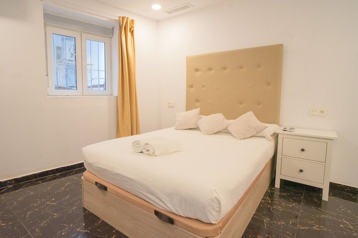 Room 12 of 81