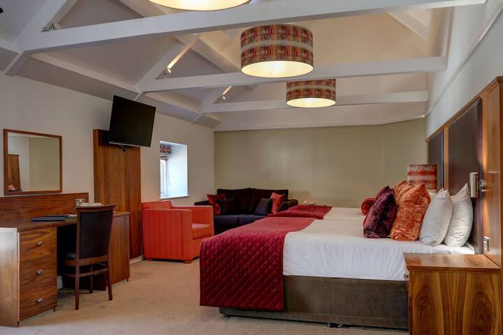 Room 41 of 112