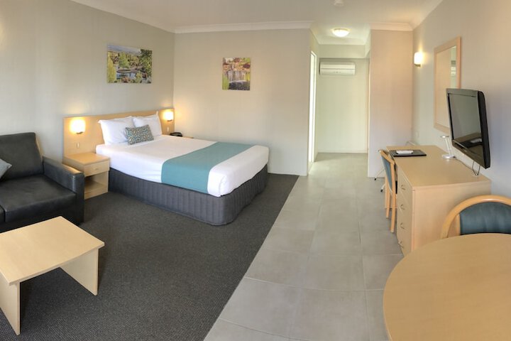 Room 43 of 81