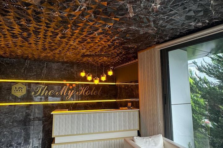 Hotel Interior 6 of 46