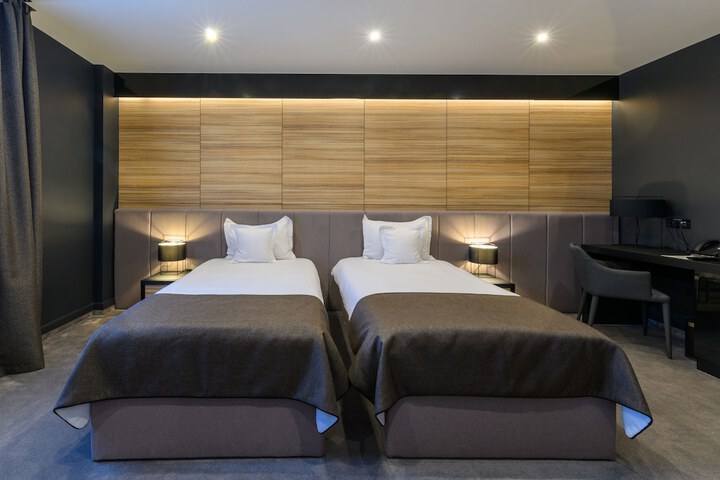 Room 25 of 78
