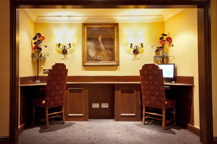 Hotel Lobby